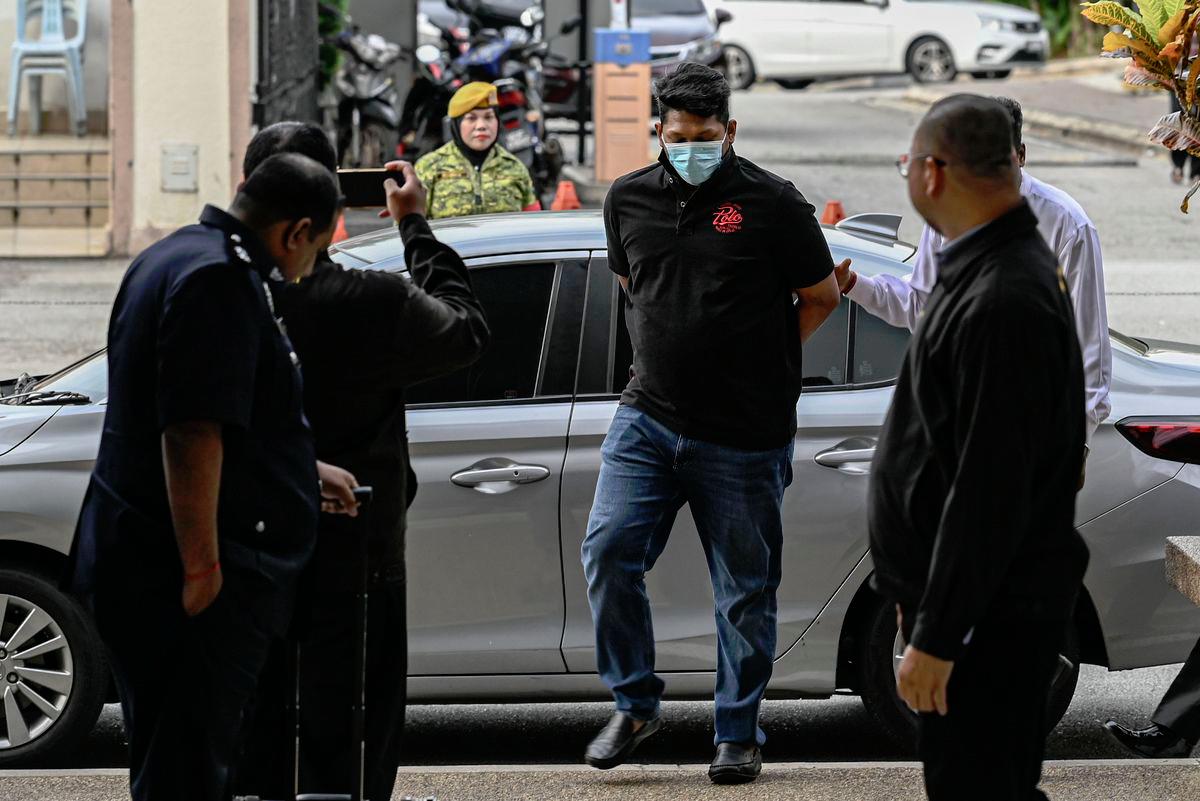 Salesman pleads not guilty to RM5.1m glove fraud in Kuala Lumpur Salesman pleads not guilty to RM5.1m glove fraud in Kuala Lumpur
