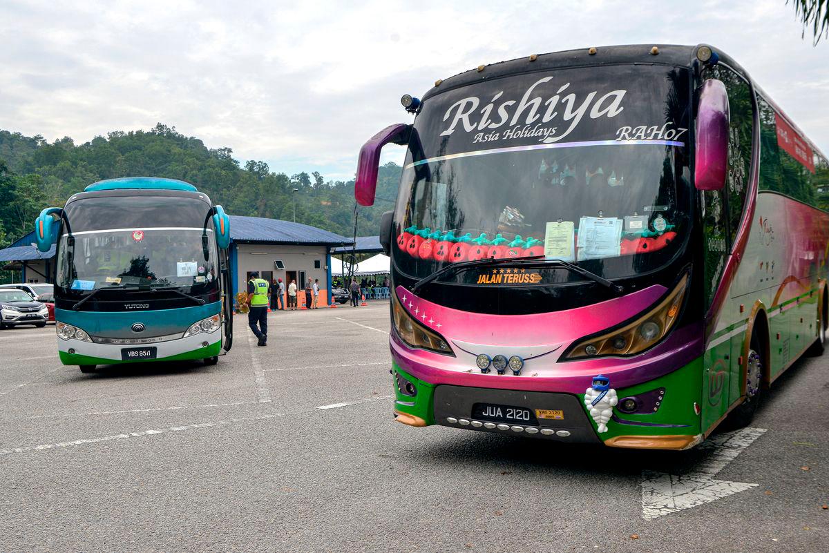 New tourist bus safety regulations in Malaysia from Aug 1