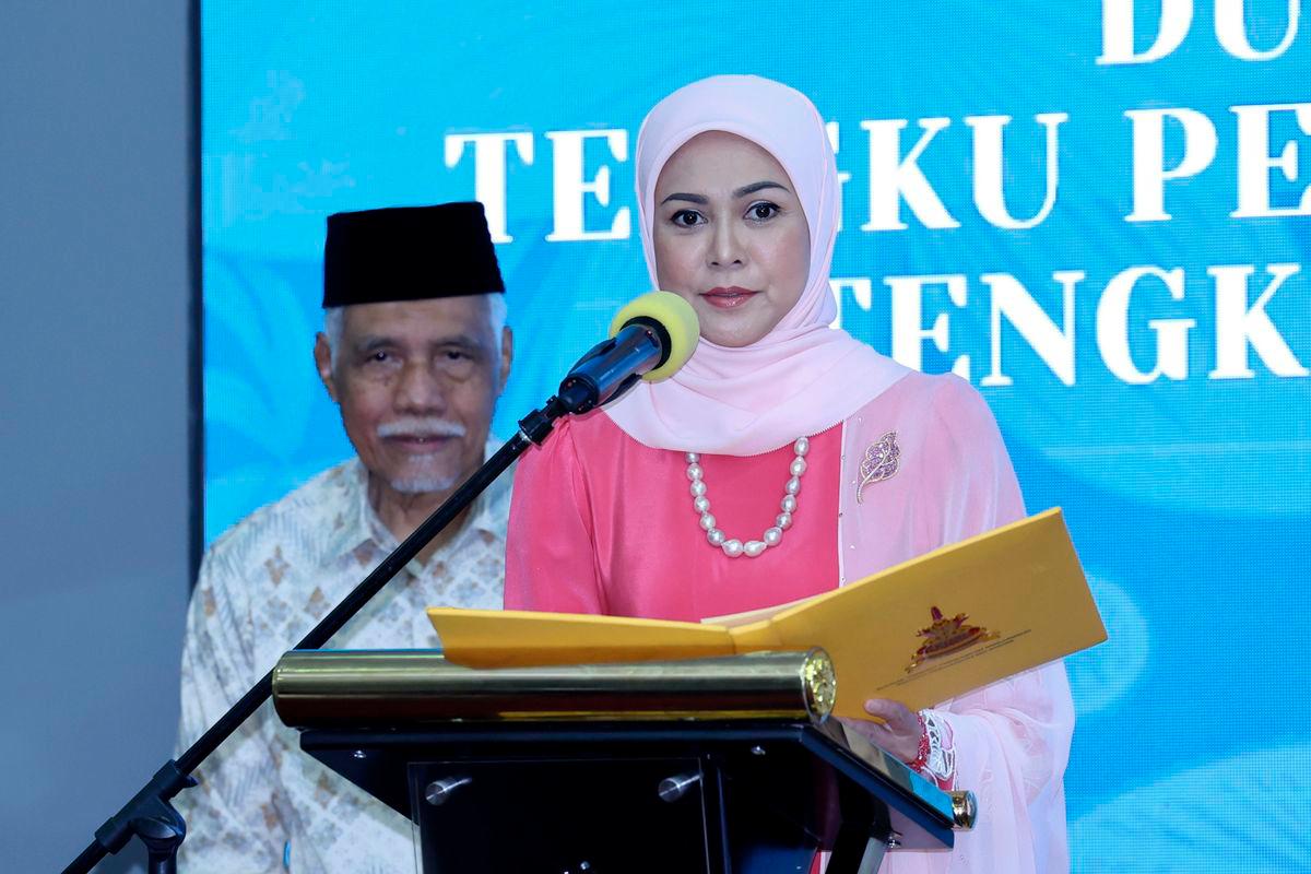 Tengku Permaisuri Selangor proclaimed first Chancellor of UIS Tengku Permaisuri Selangor proclaimed first Chancellor of UIS