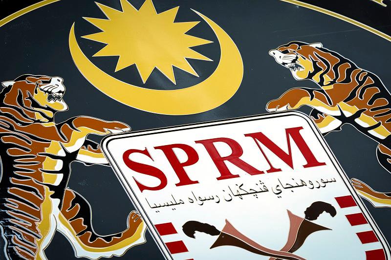 Senior assistant medical officer in Labuan remanded over power abuse