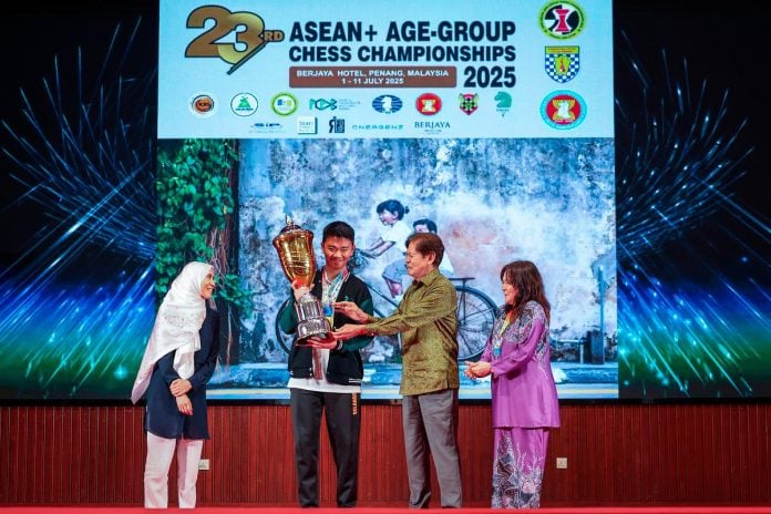 Malaysian junior chess star Shen Ree Herng wins PMX Cup