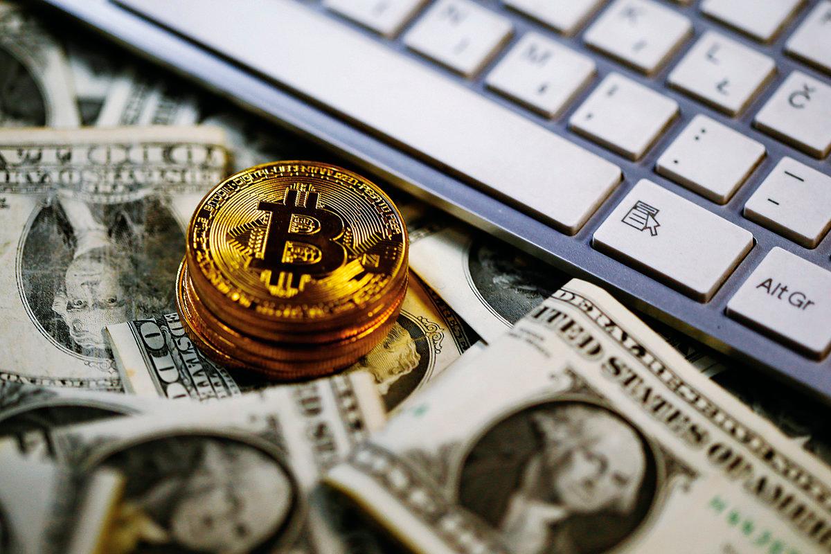 Bitcoin price surges past US$116,000 for first time in history