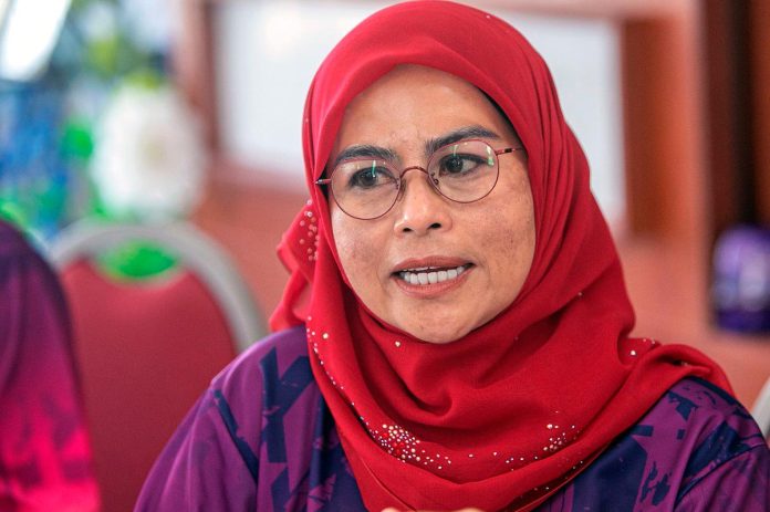 KPWKM boosts HPV screening awareness for Orang Asli women KPWKM boosts HPV screening awareness for Orang Asli women