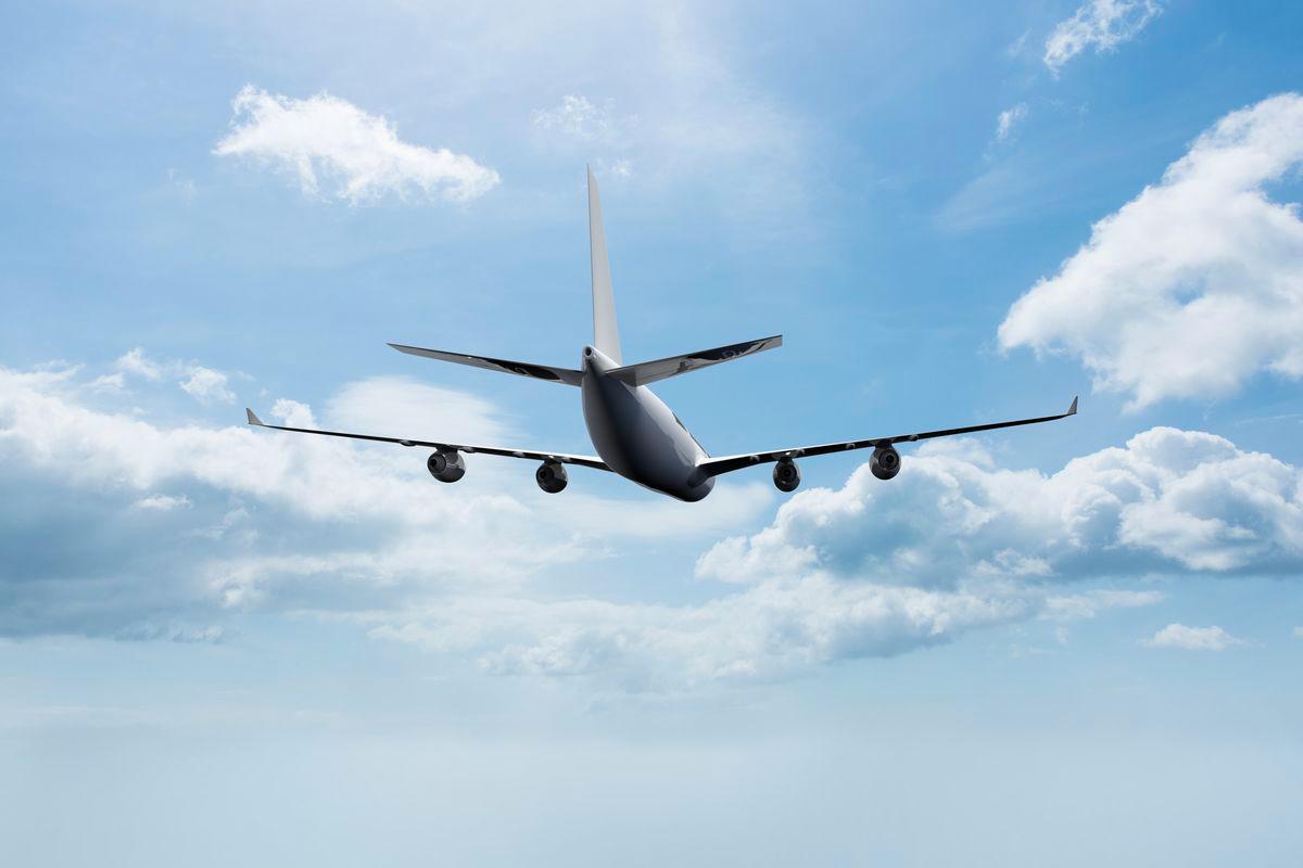 Russian passenger plane returns to Siberia after depressurisation Russian passenger plane returns to Siberia after depressurisation