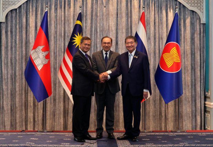 Thailand dan Kemboja setuju gencatan senjata - PM Anwar