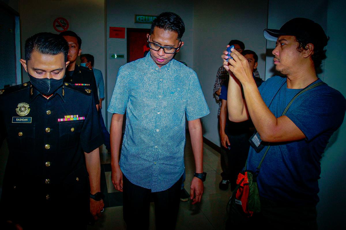 Senior immigration officer denies RM933k money laundering charges Senior immigration officer denies RM933k money laundering charges