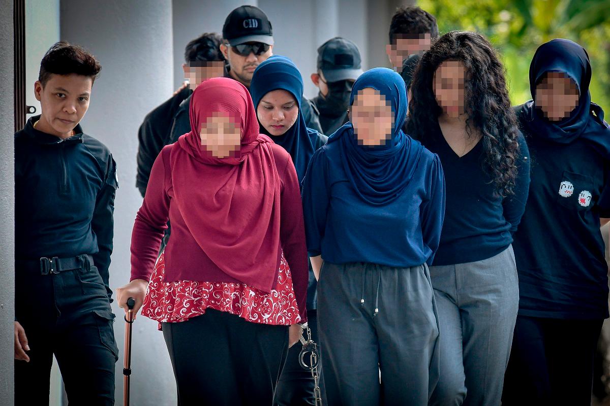 Couple and four remanded over marriage motivation event in Shah Alam Couple and four remanded over marriage motivation event in Shah Alam