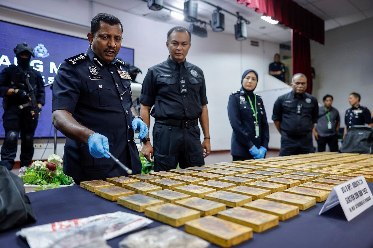 Police bust major heroin syndicate in northern Malaysia, RM4.13m drugs seized Police bust major heroin syndicate in northern Malaysia, RM4.13m drugs seized