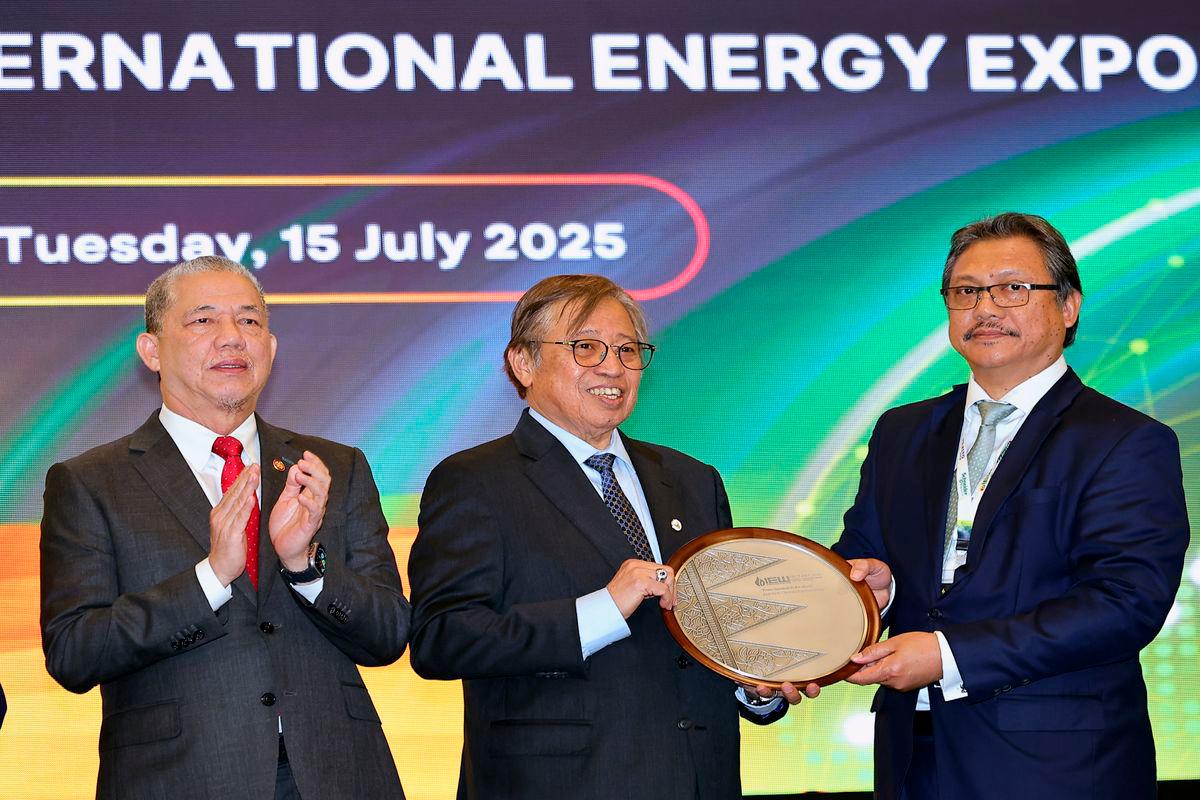 Malaysia studies nuclear energy feasibility, implementation may take 10 years Malaysia studies nuclear energy feasibility, implementation may take 10 years