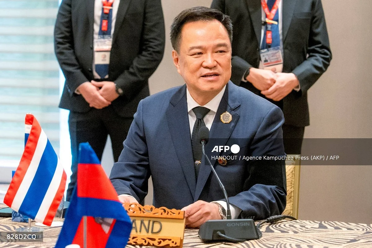 Thailand mula tarik balik senjata berat dari sempadan Kemboja