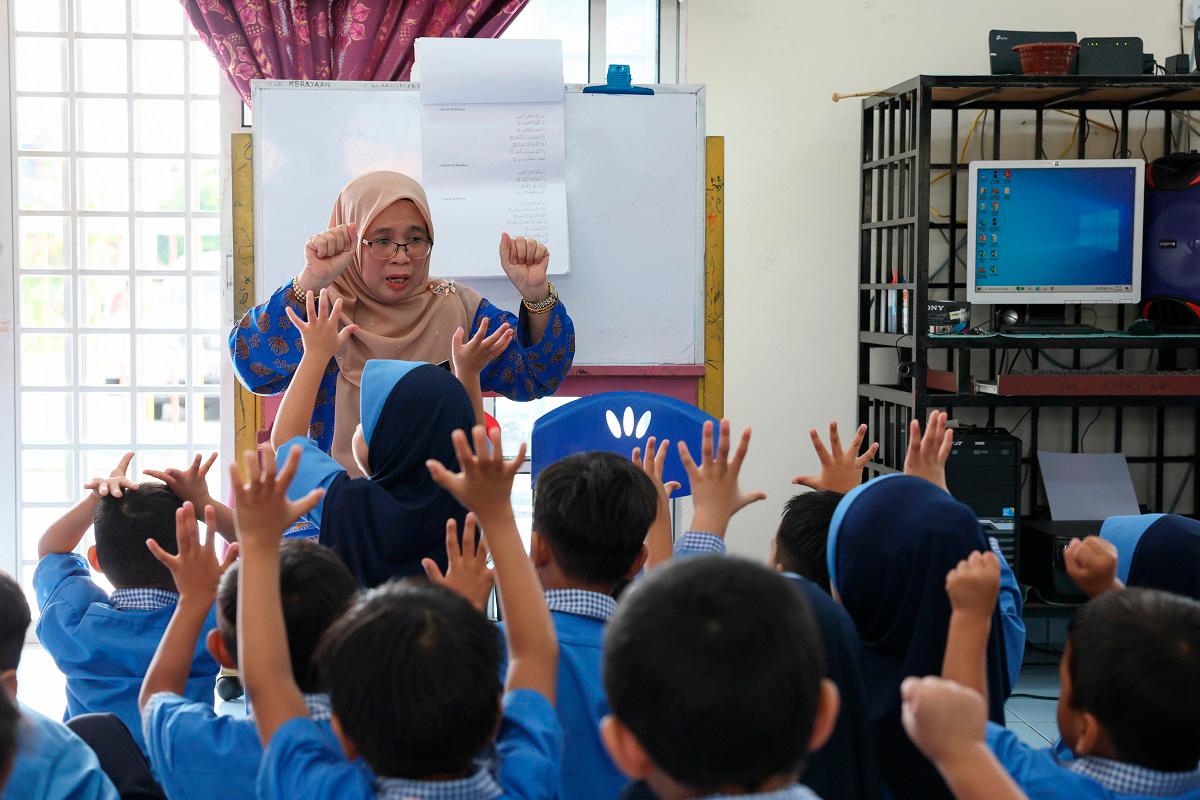 Malaysia makes preschool mandatory at age 5 in new education reforms