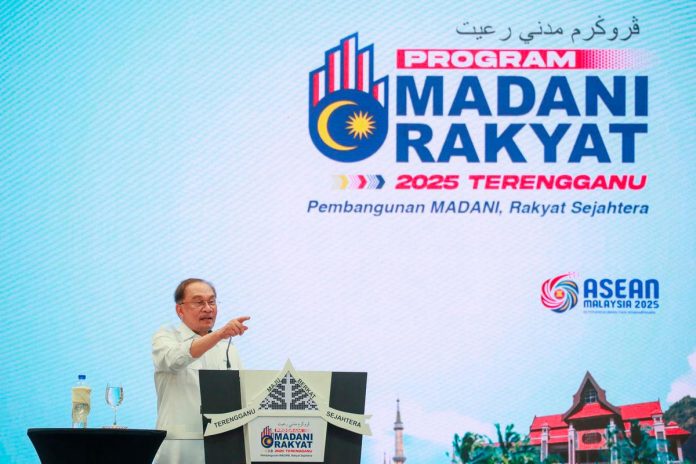 PM Anwar allocates RM1m to KLFA for football revival in Kuala Lumpur