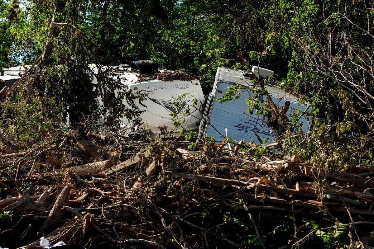 Over 160 missing after deadly Texas floods as search continues Over 160 missing after deadly Texas floods as search continues