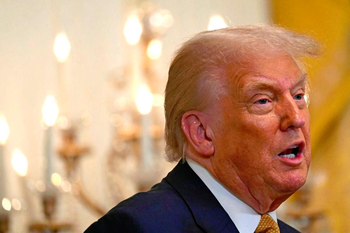 Trump announces 15% US tariff on Japan in new trade deal Trump announces 15% US tariff on Japan in new trade deal