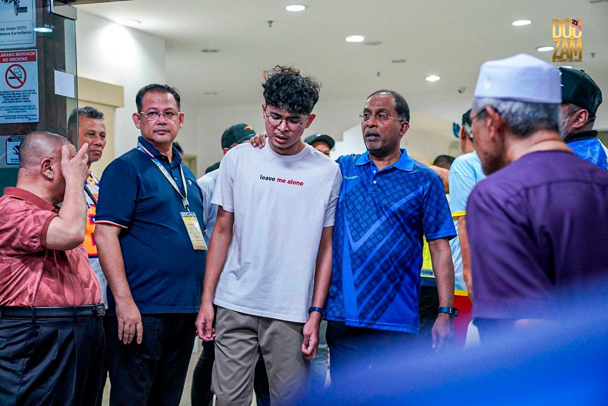 Zambry offers condolences on death of former Penang goalkeeper Firos Mohamed