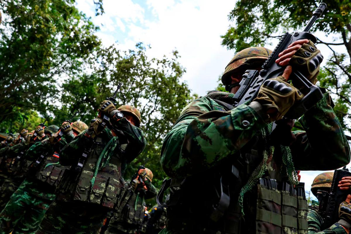 Thailand F-16 jets bomb Cambodia as border conflict intensifies Thailand F-16 jets bomb Cambodia as border conflict intensifies