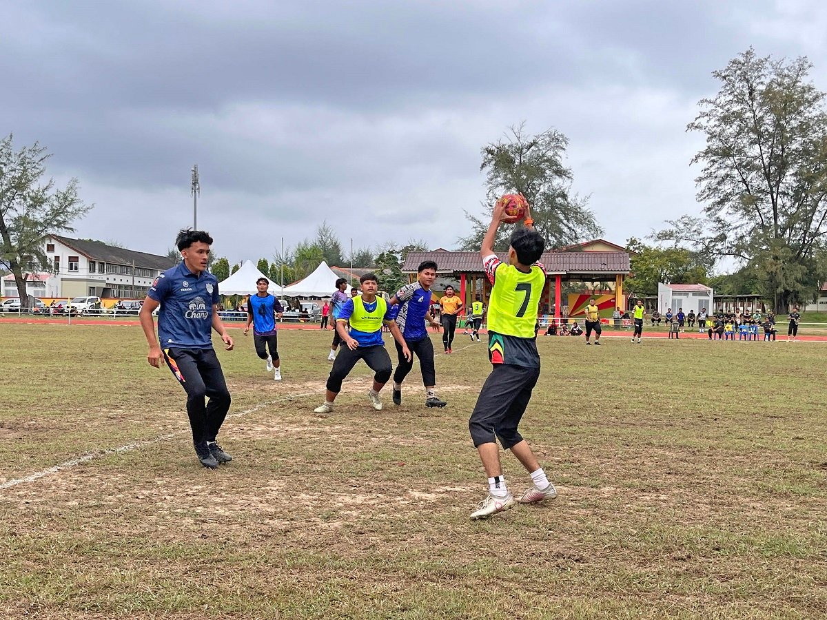 Smk sultan sulaiman alumni reunite through rugby