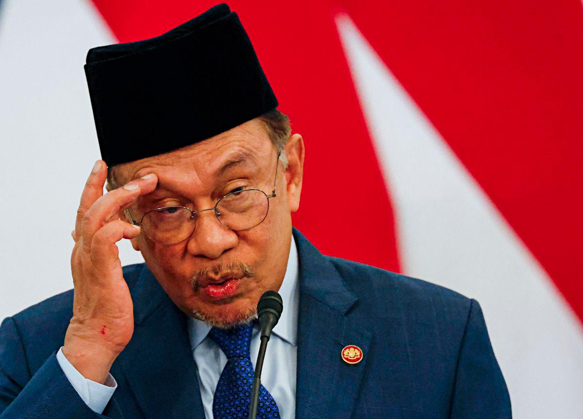 Anwar Ibrahim mengadakan lawatan sulung ke Itali mulai 1 Julai Anwar Ibrahim mengadakan lawatan sulung ke Itali mulai 1 Julai
