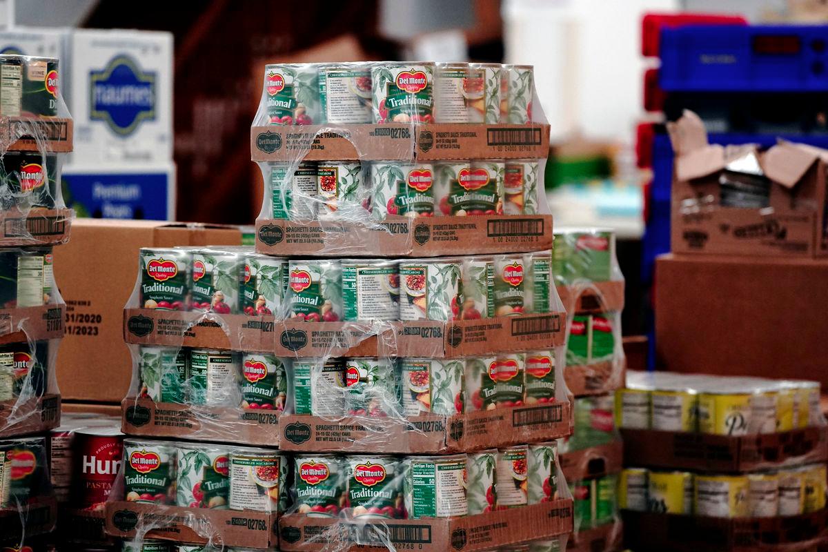 Del Monte Foods files for US bankruptcy, seeks buyer amid restructuring Del Monte Foods files for US bankruptcy, seeks buyer amid restructuring