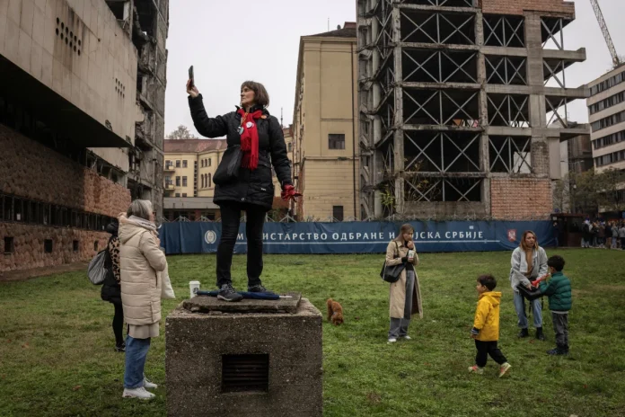 Hundreds protest Trump son-in-law's Belgrade hotel project