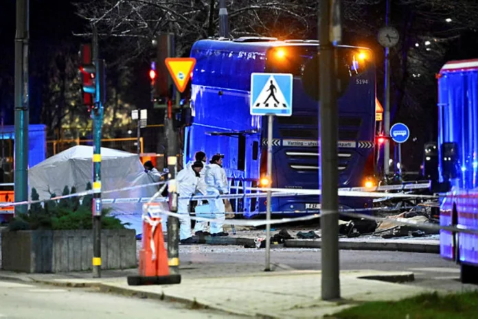 Stockholm bus crash that killed three was accidental, police confirm