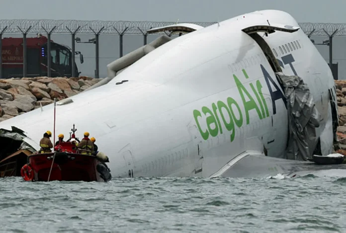 Cargo plane engine accelerated before fatal Hong Kong crash