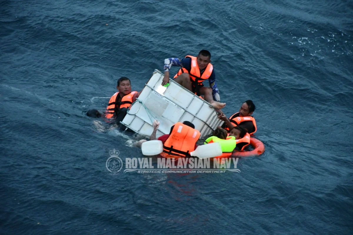 Navy rescues 28 in two operations amid severe weather, one dead Navy rescues 28 in two operations amid severe weather, one dead