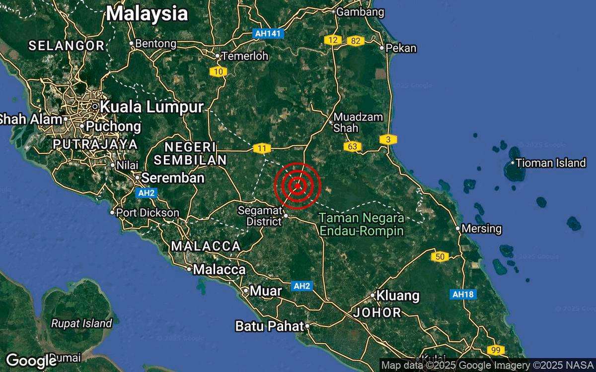 Segamat stays calm, life goes on after four quakes Segamat stays calm, life goes on after four quakes