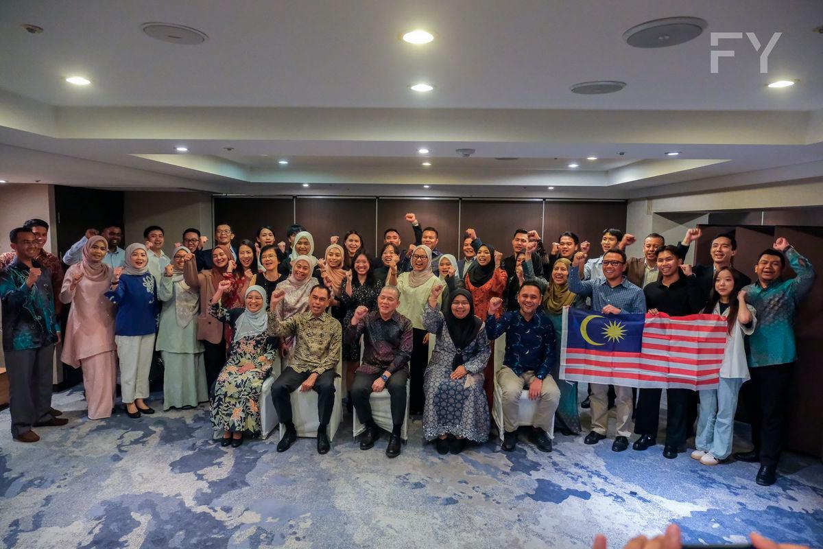 Malaysian diaspora in Busan celebrates National Day with deputy PM Malaysian diaspora in Busan celebrates National Day with deputy PM