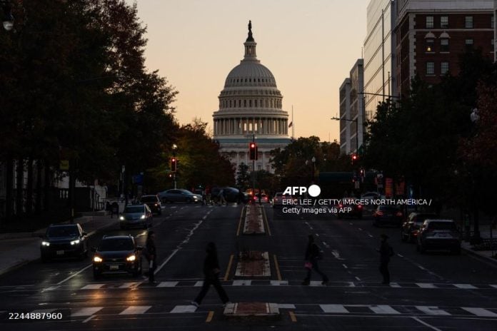 US Senate rejects bill to restore federal worker pay during shutdown