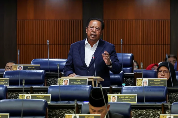 Jumlah pekerja asing sah di Malaysia turun 13 peratus kepada 2.13 juta