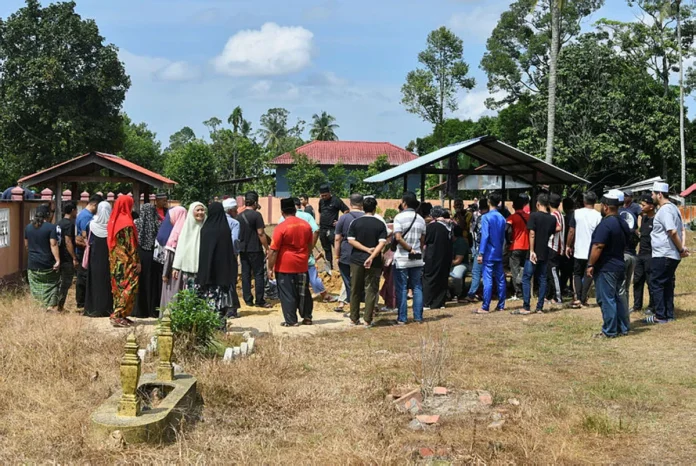 Bakal bapa maut ditembak 18 das di Sungai Golok sebelum anak sulung lahir