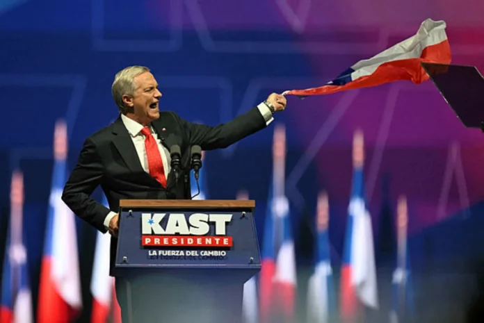 Chile candidates clash over bulletproof glass and crime fears