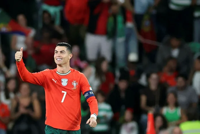 Ronaldo expects Dublin boos to ease pressure on Portugal teammates