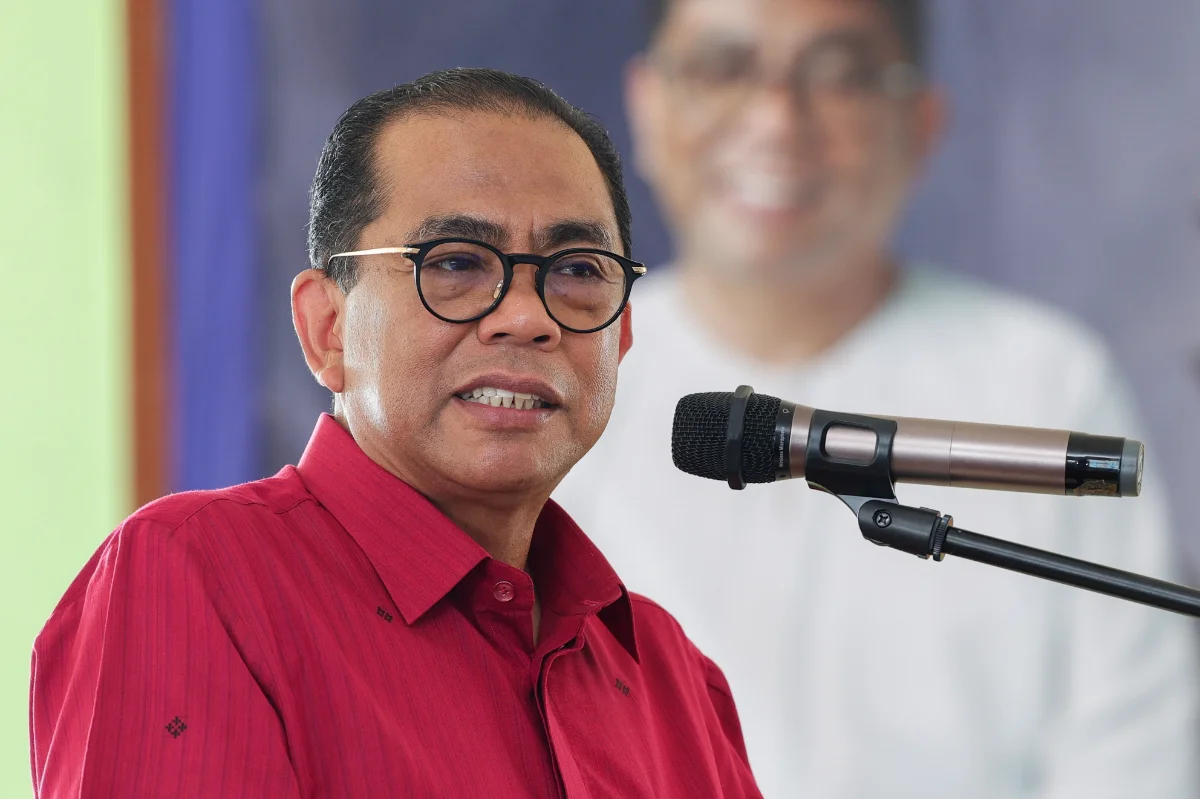 Defence minister denies MACC probe link to top generals' retirement