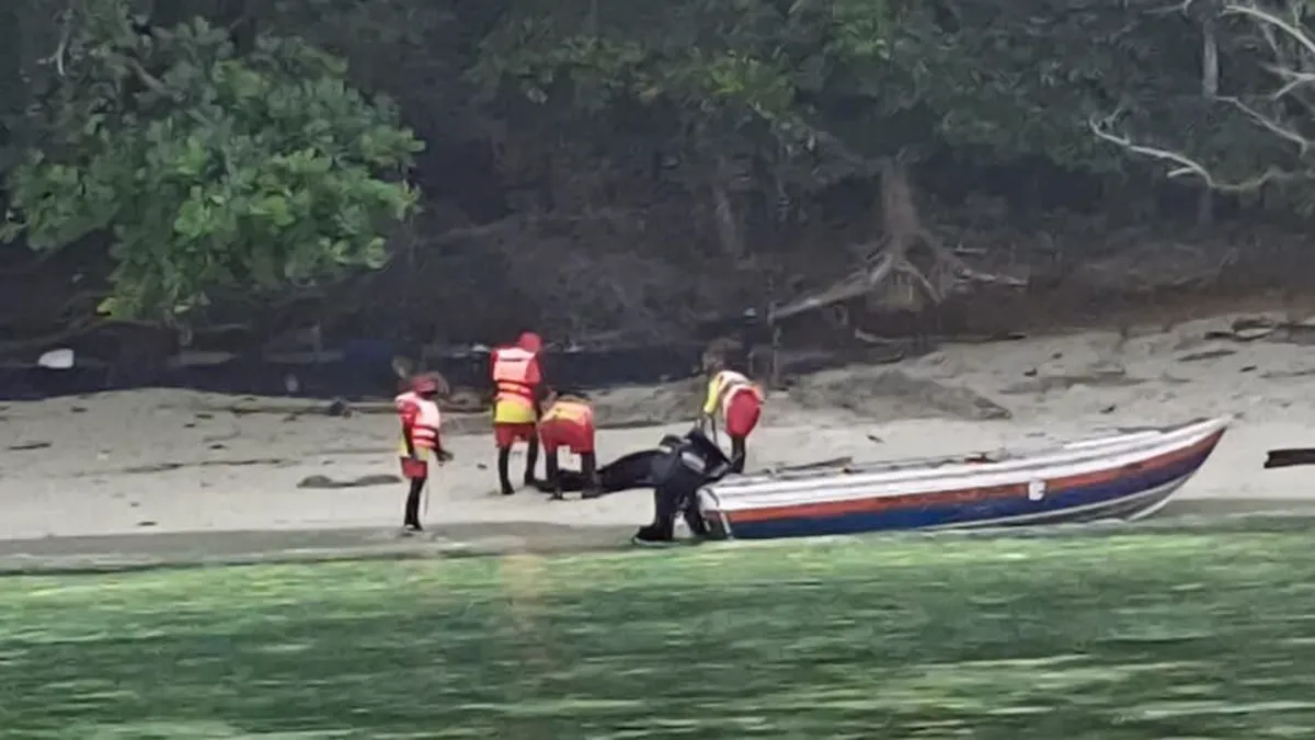 Dua lagi mayat mangsa bot karam ditemui di Langkawi, jumlah maut 28 Dua lagi mayat mangsa bot karam ditemui di Langkawi, jumlah maut 28