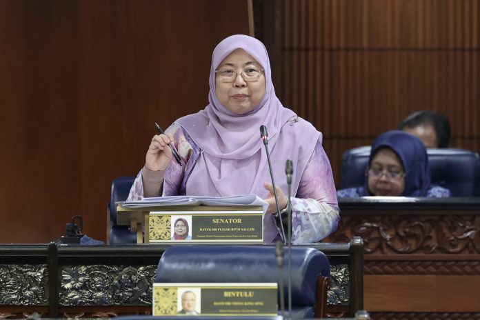 KPDN buka bilik gerakan di negeri terjejas banjir pastikan bekalan makanan