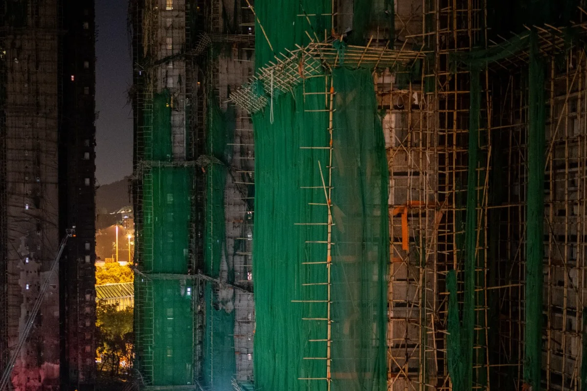 Families_search_for_missing_after_Hong_Kong_fire_kills_128 Families search for missing after Hong Kong fire kills 128