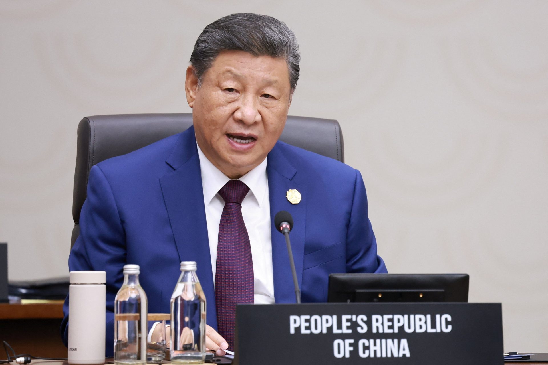 IJEVCATVLBOGJNJNSXKI3R244M China's Xi pushes for global AI body at APEC in counter to US