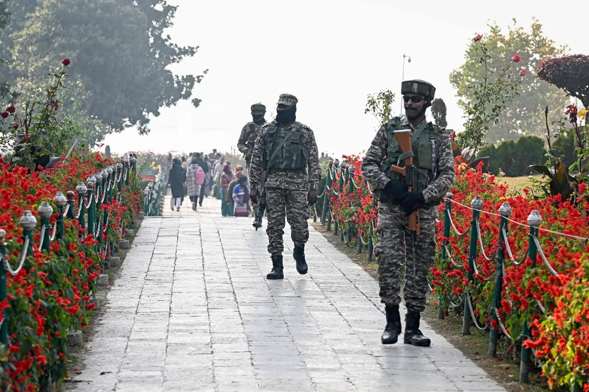 Indian police conduct sweeping raids in Kashmir after Delhi blast Indian police conduct sweeping raids in Kashmir after Delhi blast