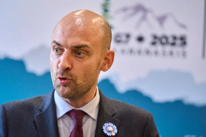 France warns of Caribbean instability as G7 talks begin