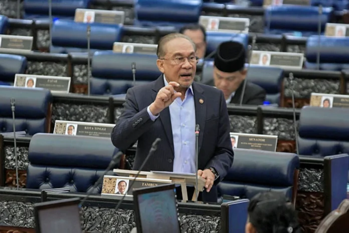 Ringgit becomes Asia's top performing currency due to fiscal discipline