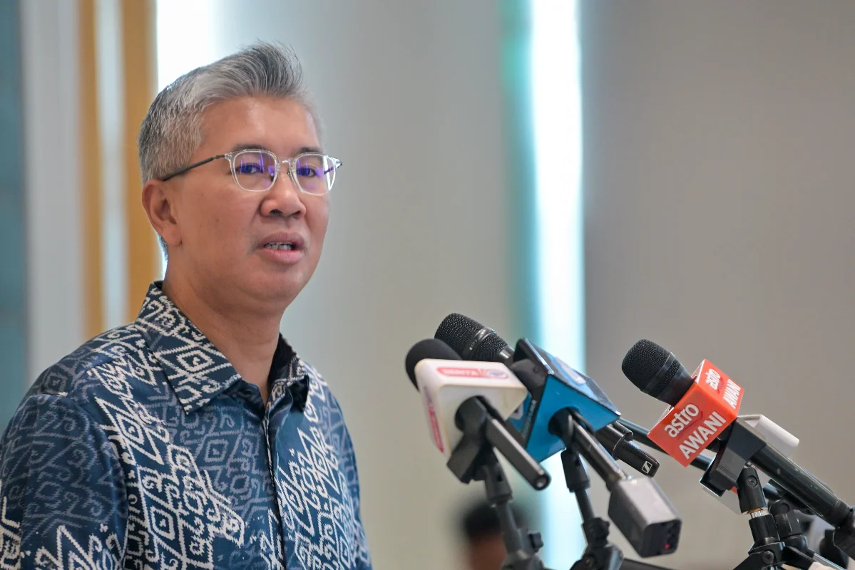 Tengku Zafrul to end tenure as MITI minister on December 2 Tengku Zafrul to end tenure as MITI minister on December 2