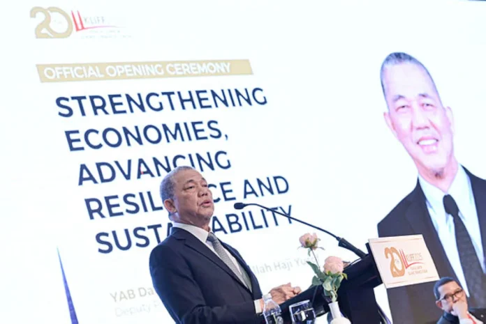 Malaysia aims to lead Islamic fintech and climate sukuk by 2040