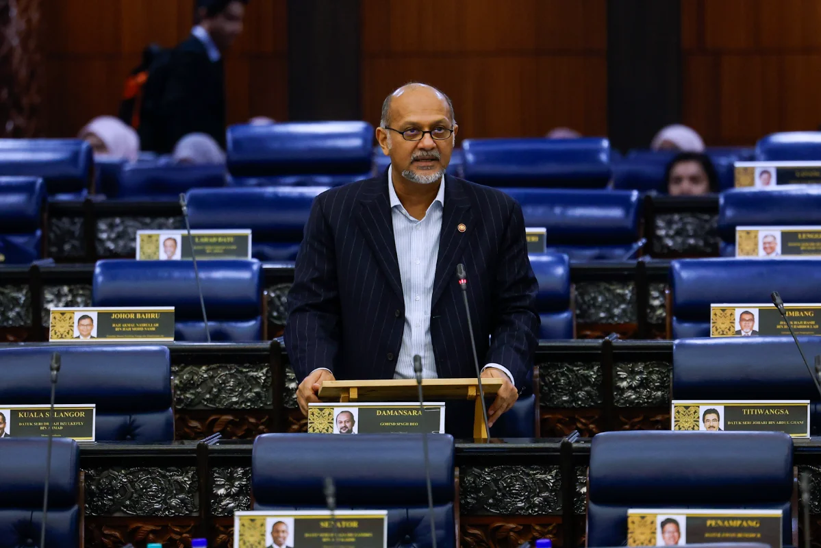 Malaysia perkukuh ekosistem pusat data dan bakat tempatan ke arah negara AI 2030(1) Malaysia perkukuh ekosistem pusat data dan bakat tempatan ke arah negara AI 2030