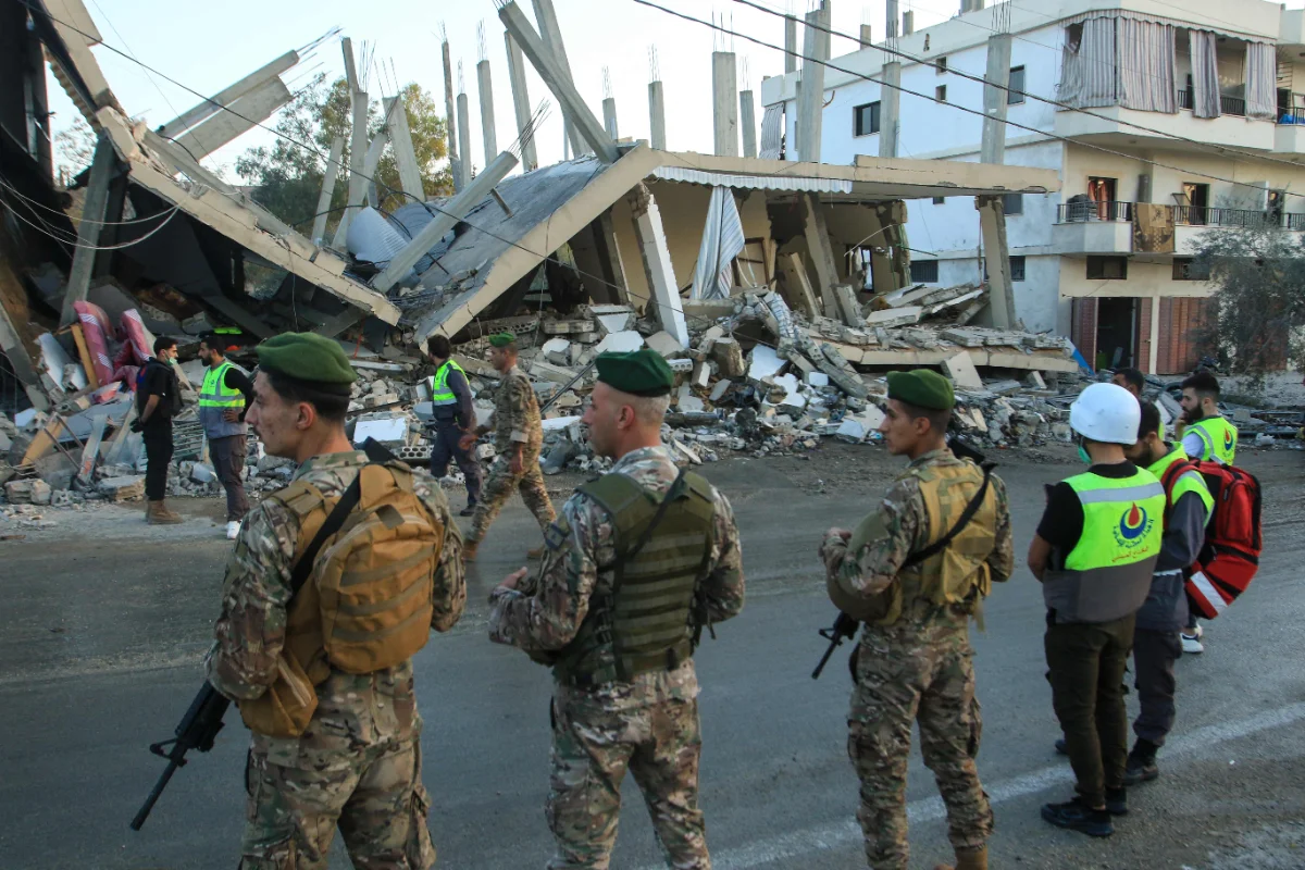 Israeli army maintains fortified positions in south Lebanon despite truce
