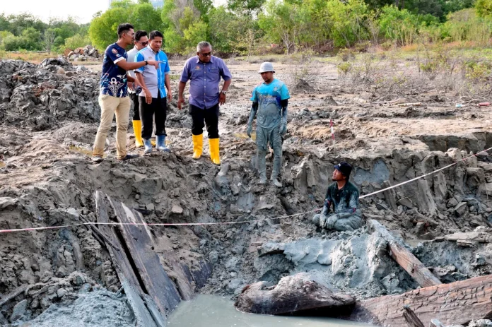 Melaka archaeological excavation continues with new ship and artefact finds