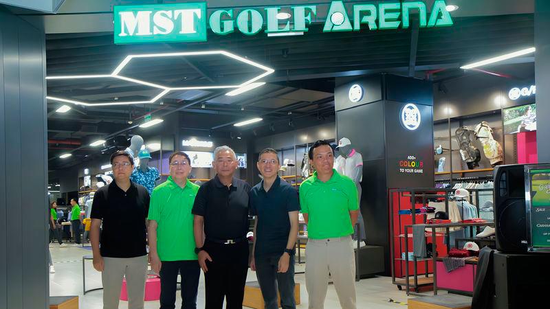Mst golf arena is part of a joint venture between mst golf group and erajaya active lifestyle
