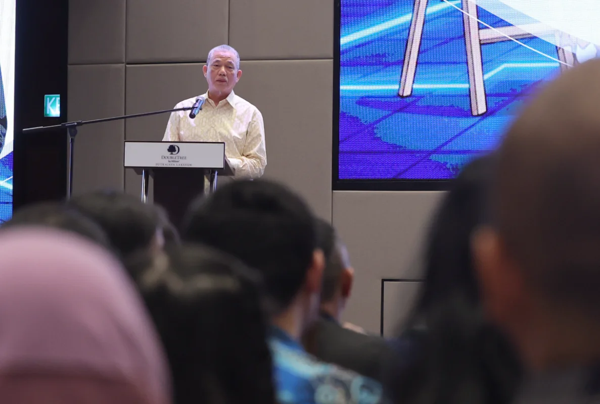 Malaysia_s_EE_Challenge_saves_over_RM900_000_in_energy_since_2014 Malaysia's EE Challenge saves over RM900,000 in energy since 2014