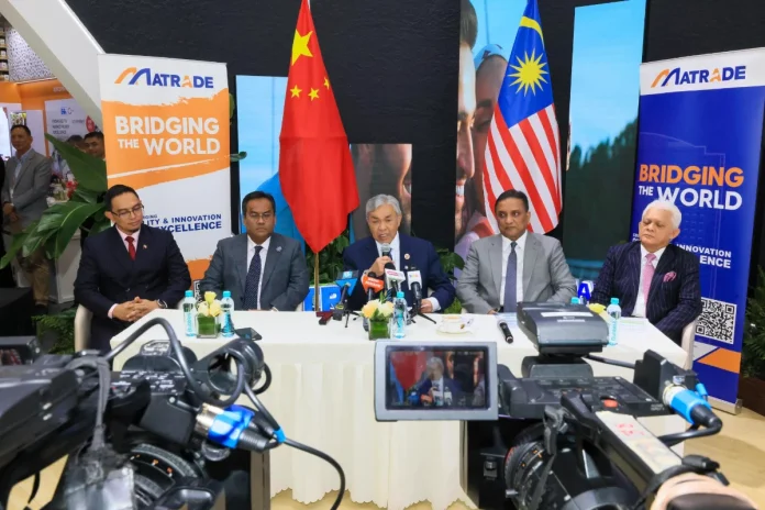 Malaysia strengthens economic ties with China through halal and TVET deals